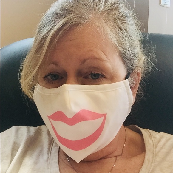 Meet your Posher, Christine - Picture 5 of 7